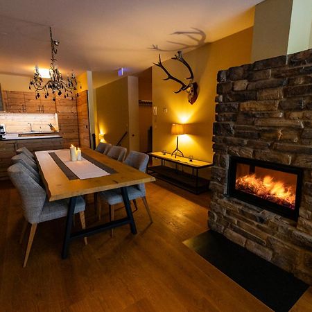 Haus Freunden Apartamento Sankt Anton am Arlberg Exterior foto