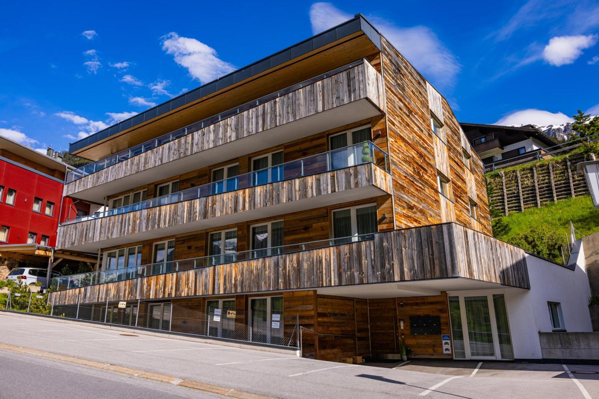 Haus Freunden Apartamento Sankt Anton am Arlberg Exterior foto